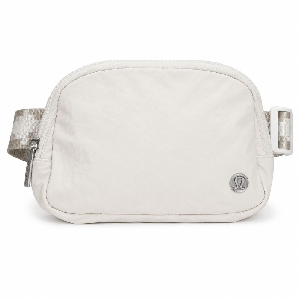 Lululemon Belt Bag White Nylon Crossbody Fanny Pack Everyday Essentials